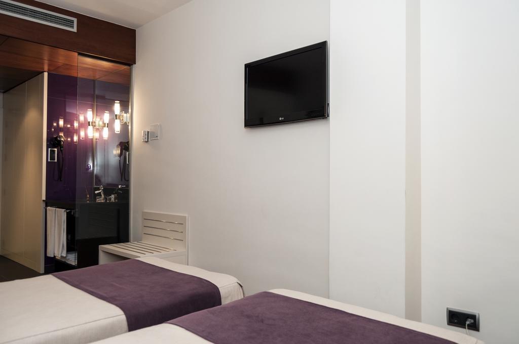 Escuderos Hotel Cruz Argamasilla de Calatrava Buitenkant foto